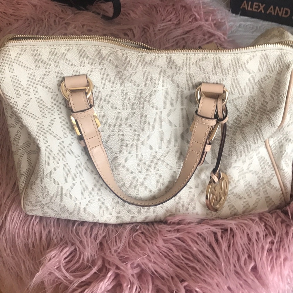 Michael Kors bag